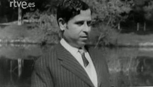 Fotograma de Ram�n G�mez de la Serna en 'Los libros'