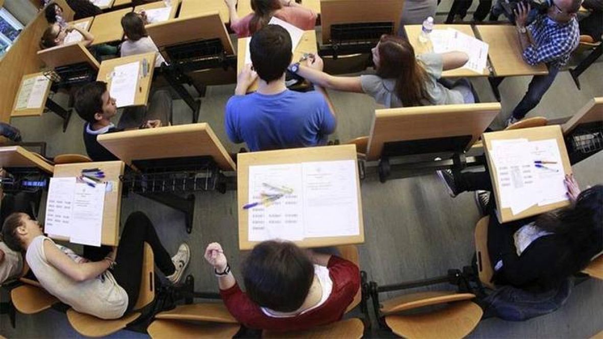 Los alumnos de ESO y Bachillerato podrán estudiar lengua de signos o braille