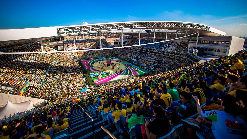 El estadio del Corinthians paulista, con capacidad para 48.000 asientos, acogerá partidos de fútbol femenino y masculino, de la fase de grupos, cuartos de final y semifinales.
