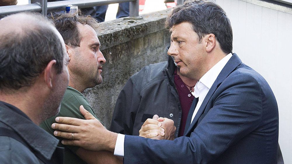 El primer ministro italiano, Matteo Renzi, a su llegada a Rieti