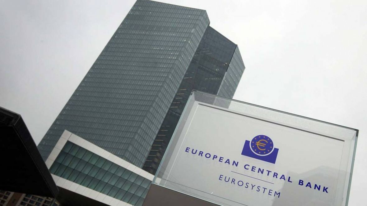 El BCE deja los tipos de inters en el mnimo histrico del 0% y compra deuda pblica