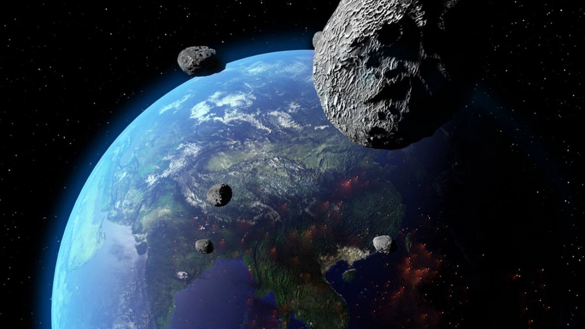 Un enorme asteroide de 1 Km, se dirige  a toda marcha hacia la Tierra - 19 DE ABRIL ?w=1180&i=1465226027964