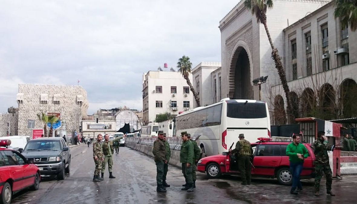  Las fuerzas de seguridad siria acordonan los alrededores del Tribunal de Damasco.