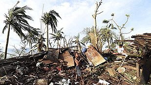 Las ONG alertan de una crisis humanitaria en Vanuatu tras la devastación del ciclón Pam
