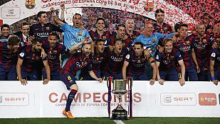 El Barça gana la Copa y apunta al triplete El Barça gana la Copa y apunta al triplete