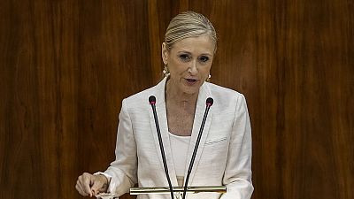 Cifuentes, presidenta de Madrid con los votos de PP y Ciudadanos Cifuentes, presidenta de Madrid con los votos de PP y Ciudadanos
