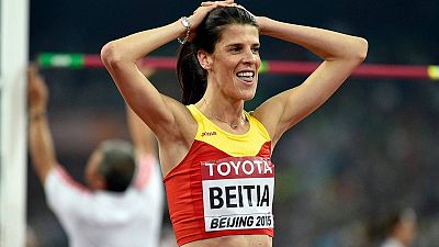 Ruth Beitia se lamenta tras quedarse fuera de las medallas en los Mundiales de Pekin.