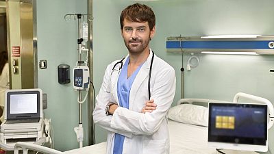 Fran Martínez interpreta al Dr. Diego Herranz en Centro Médico
