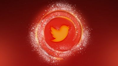 Síguenos en Twitter Síguenos en Twitter