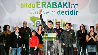 Mitin de EH-Bildu en Vitoria durante la campaña de las elecciones generales de 2015