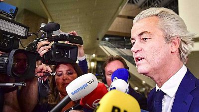 El líder ultraderechista Geert Wilders reconoce su derrota en las elecciones ante los medios de comunicación en La Haya.