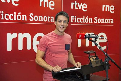 Alejo Sauras graba 'Bienvenido a la Pasarela', una nueva ficción de RTVE.es Alejo Sauras graba 'Bienvenido a la Pasarela', una nueva ficción de RTVE.es