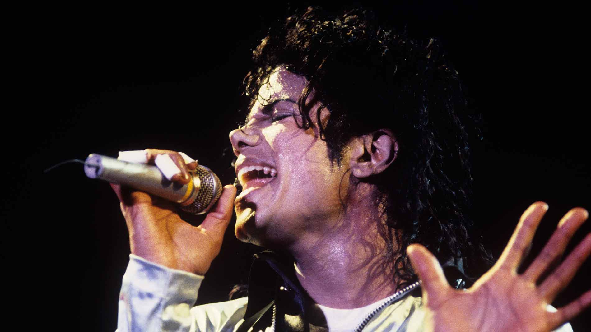 Ir al Video 30 años del primer concierto en España de Michael Jackson en solitario