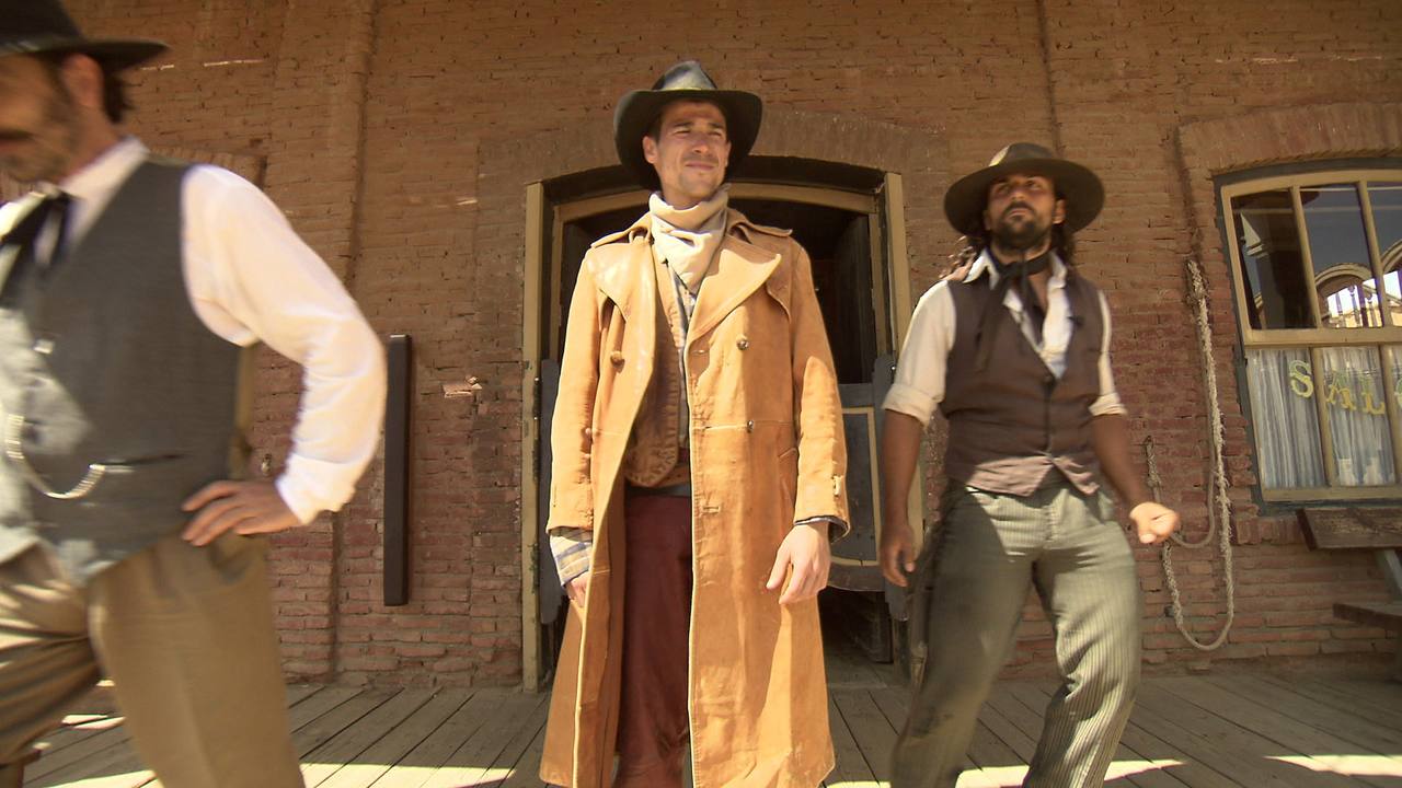 El actor se convierte en un auténtico vaquero en pleno desierto de Tabernas, en Almería