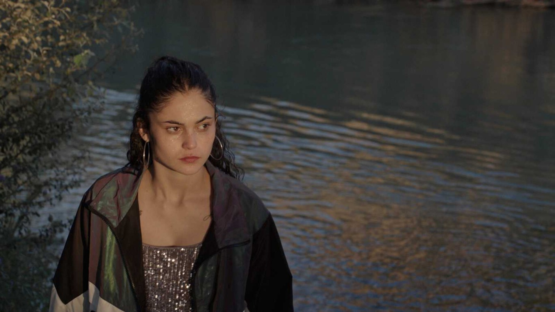 Ir al Video 'El agua', la ópera prima de Elena López Riera, se estrena en Cannes