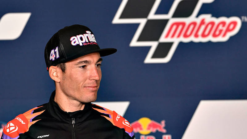 Aleix Espargar&oacute; durante la rueda de prensa previa al GP de las Am&eacute;ricas.