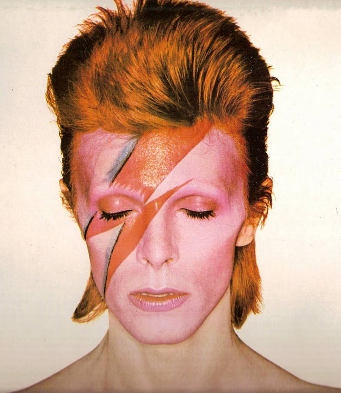 Así aparece Bowie en la portada del disco 'Aladdin Sane'.