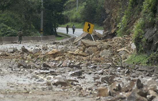 Aumenta A Ocho El N Mero De Fallecidos Por El Terremoto De Magnitud