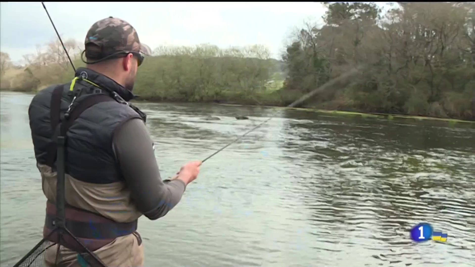 Ir al Video&nbsp;Catro veces campi&oacute;n do mundo de pesca con mosca