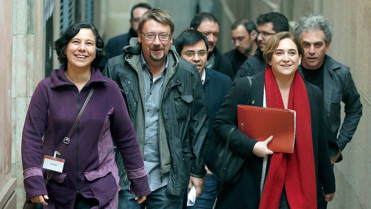 Colau anuncia un