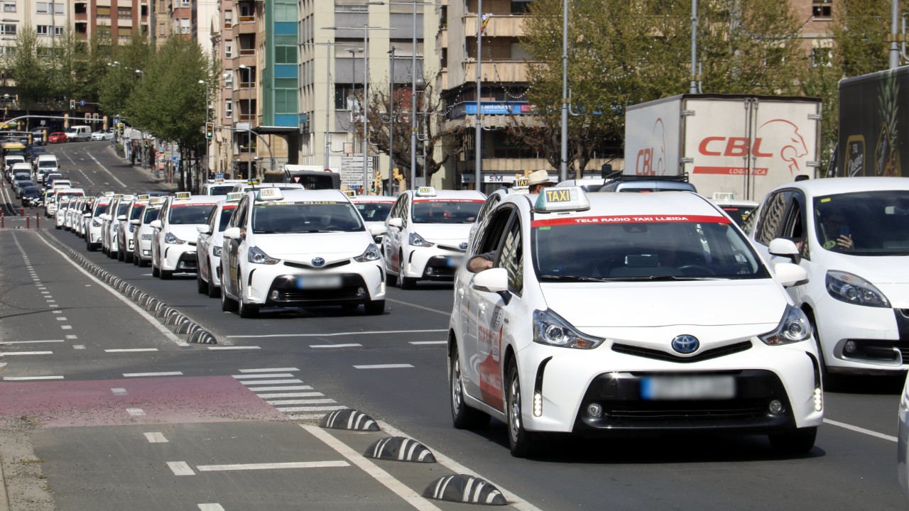 Els Taxistes Lleidetans Condemnen La Mort A Ganivetades D Un Conductor