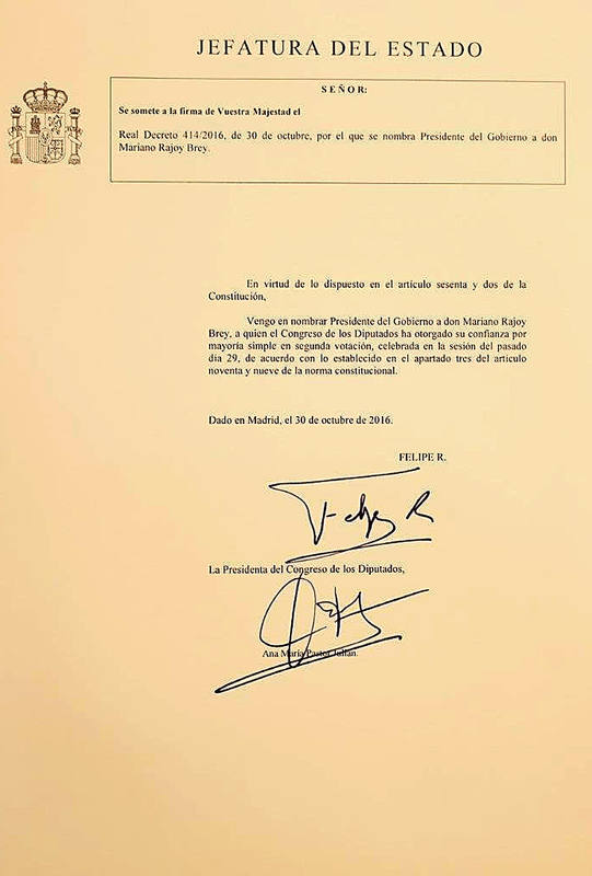 Documento del Real Decreto con el nombramiento de Mariano Rajoy