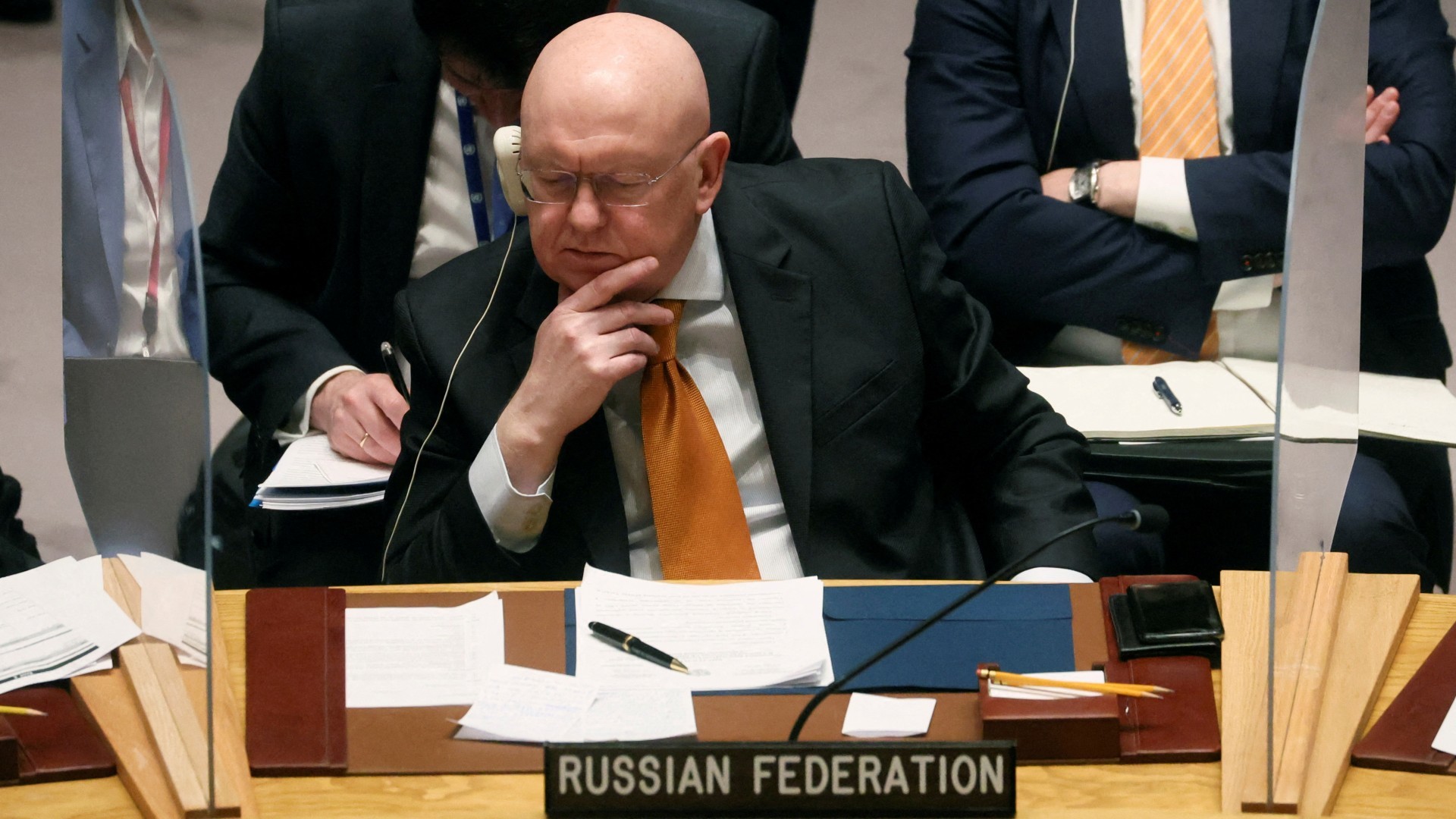 El embajador de Rusia en la ONU abandona la reunión del Consejo de Seguridad