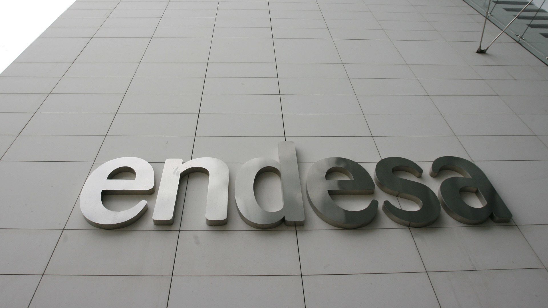 Endesa Deber Indemnizar A La Familia De Una Mujer Que Muri Por Un Apag N