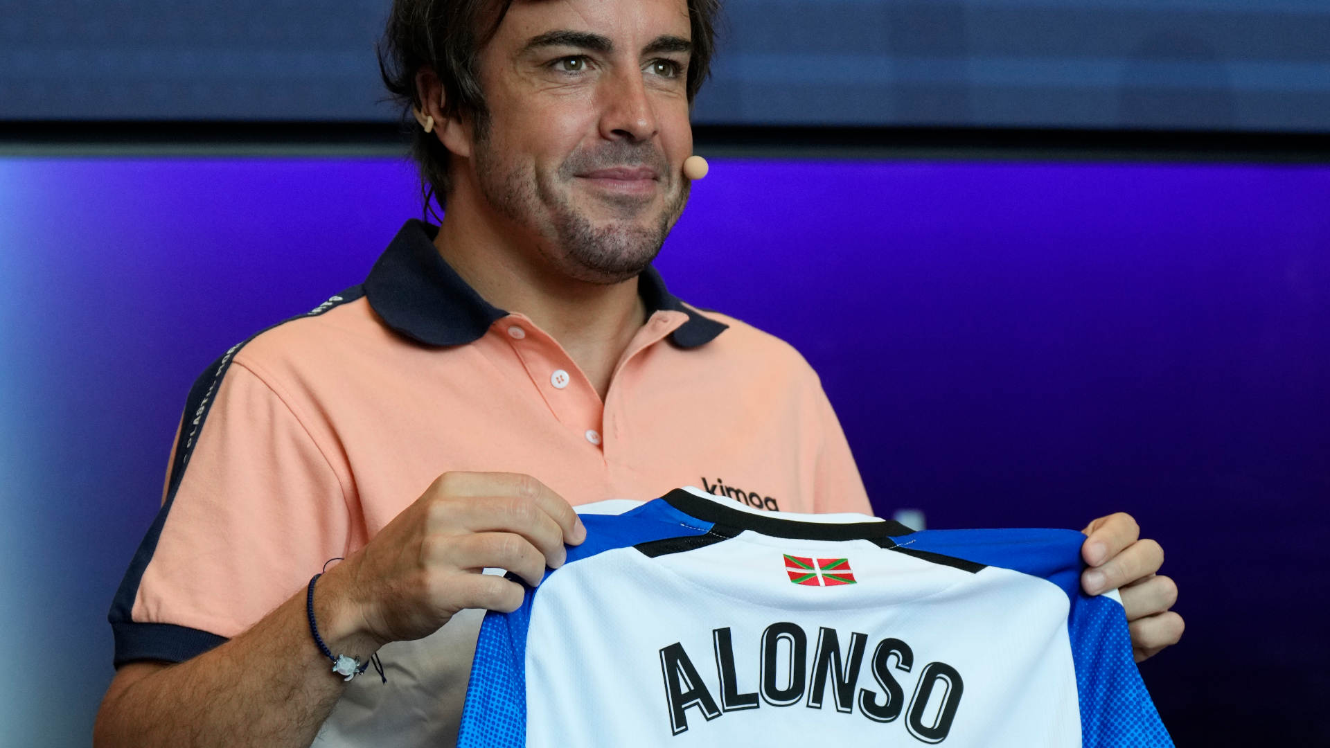 Ir al Video Fernando Alonso analiza el Mundial en clave futbolera: "Hemos jugado muy bien, pero no hemos ganado nada"