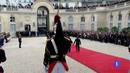 Ir al Video Hollande promete abrir una "nueva vía" para Europa en su investidura