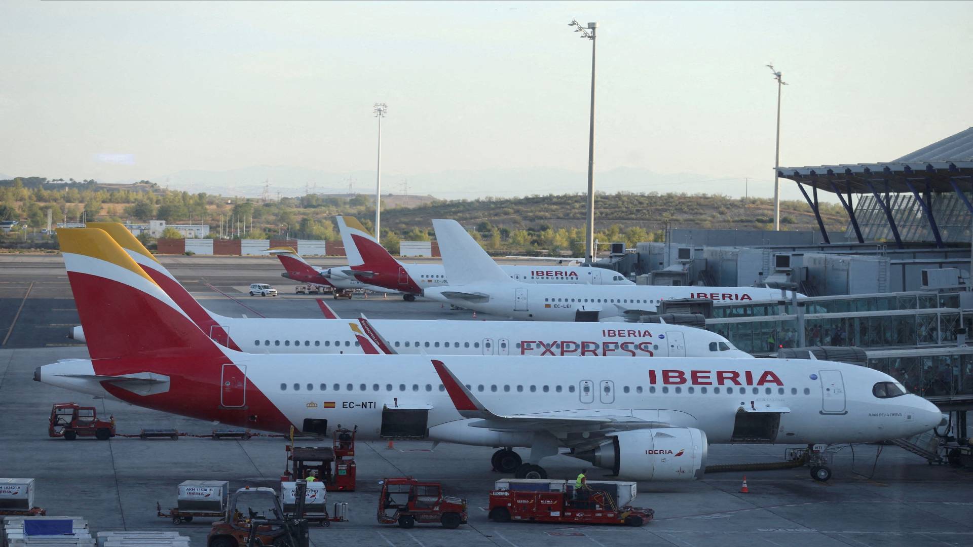 Iberia Y Los Sindicatos Acuerdan Crear Una Nueva Empresa Propia Para