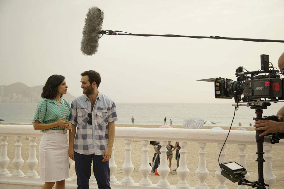 irene Visedo y Ricardo Gómez graban en Benidorm