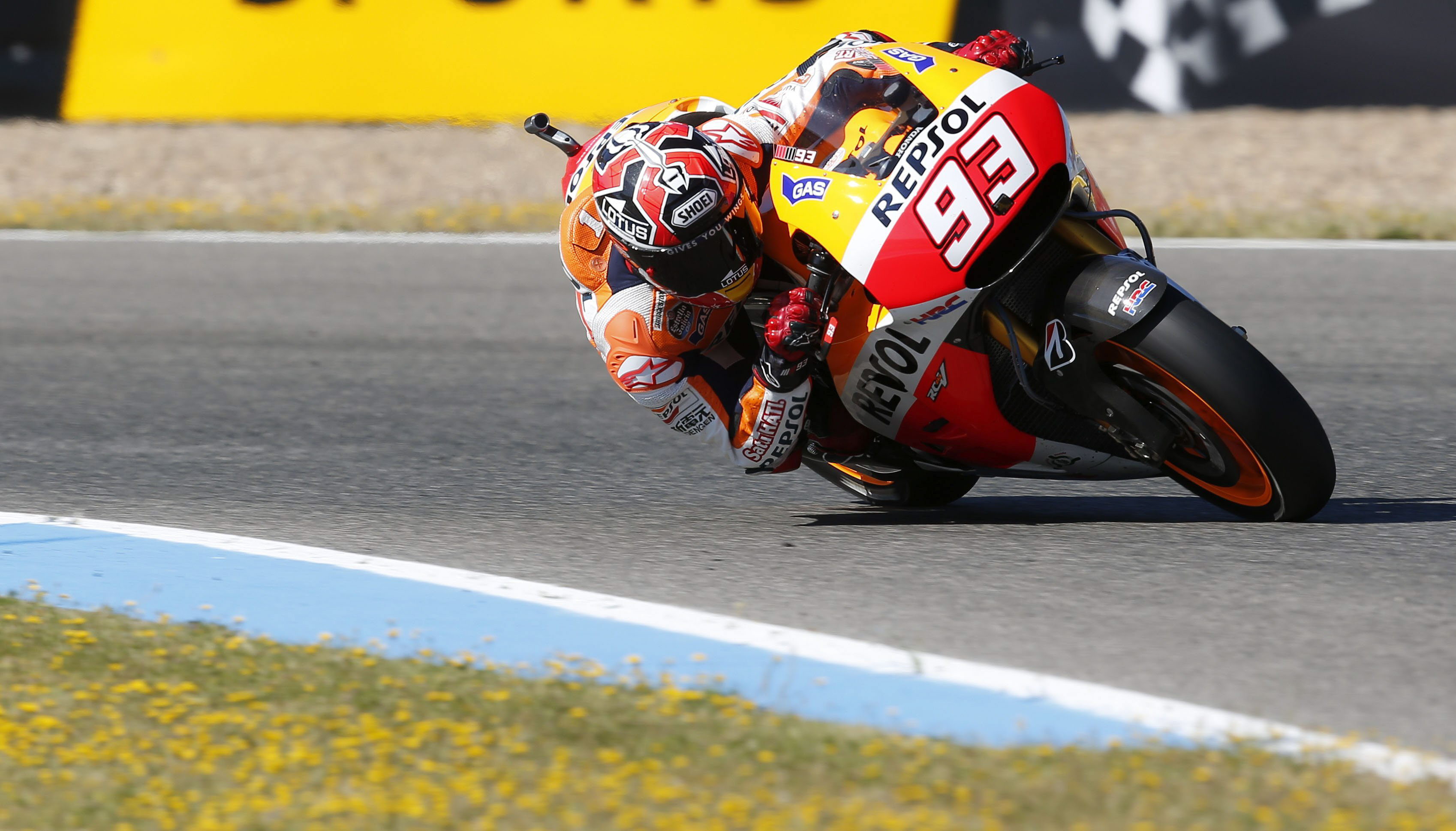 Marc M Rquez Pole En Jerez Con R Cord Del Circuito