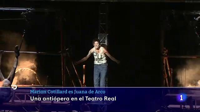 Ir al Video Marion Cotillard representa 'Juana de Arco en la hoguera', en el Teatro Real