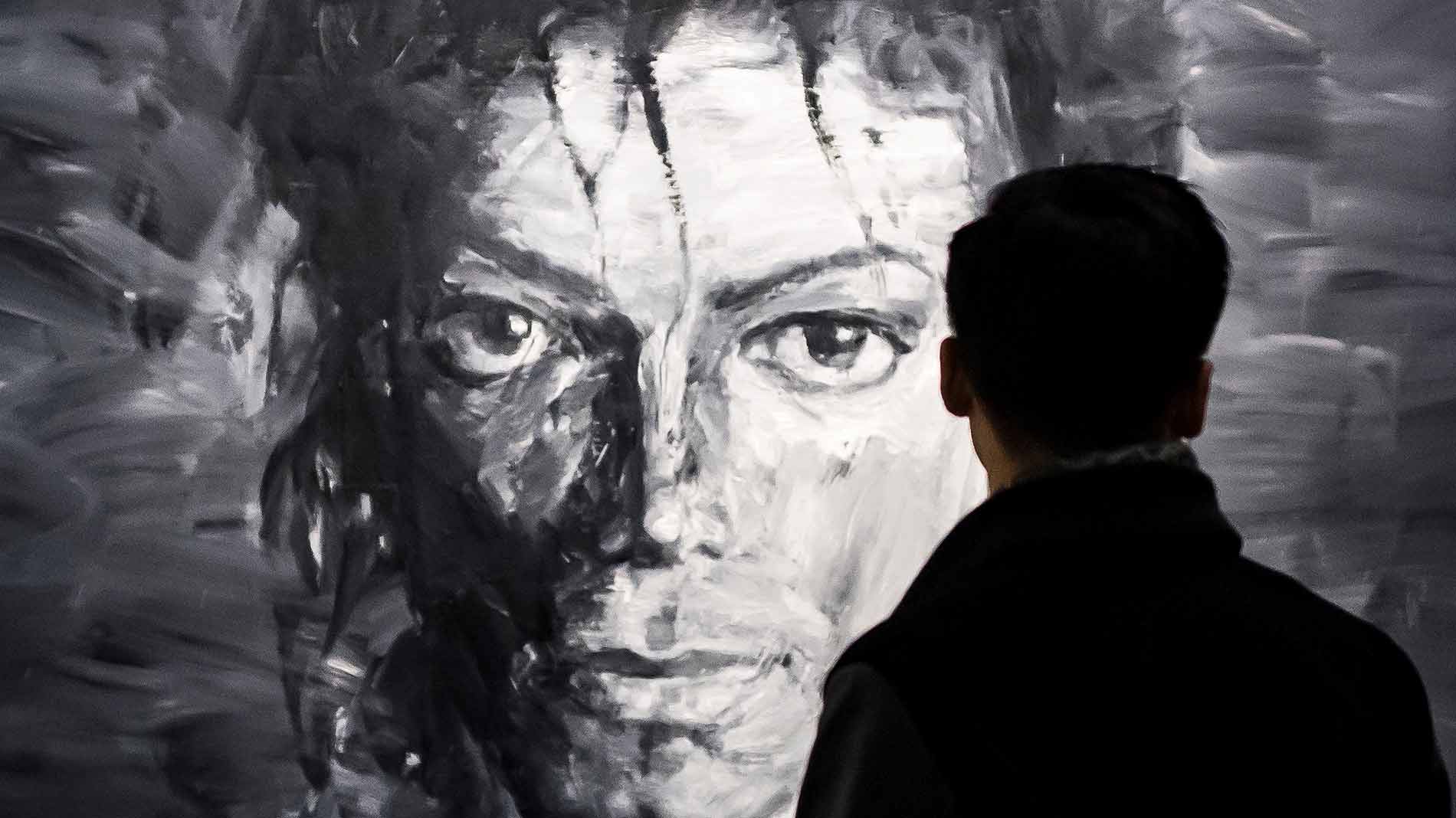 Ir al Video Michael Jackson, un legado ensombrecido por las acusaciones de pederastia