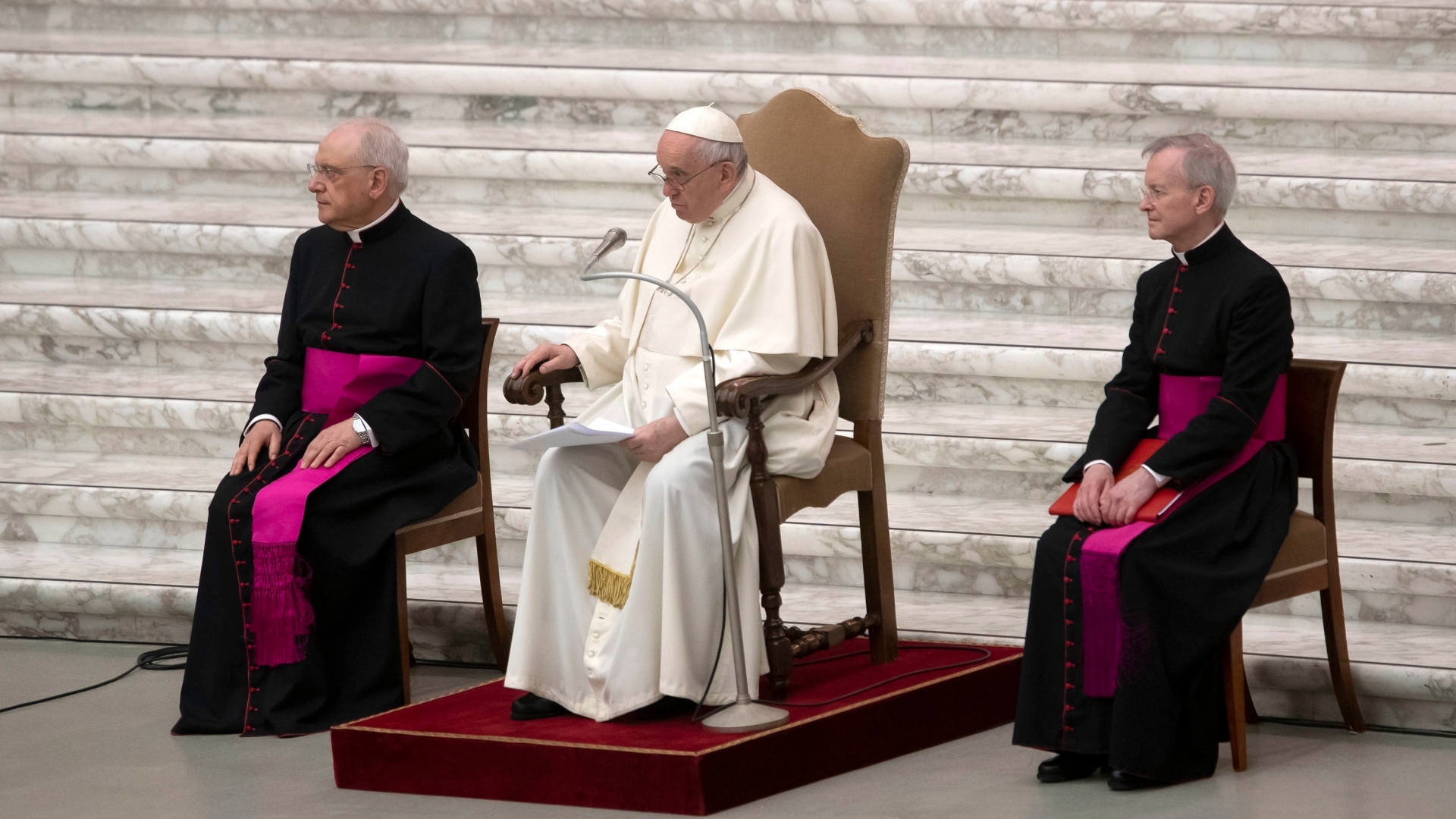 El Papa Francisco se encuentra con peregrinos de Eslovaquia en el Vaticano
