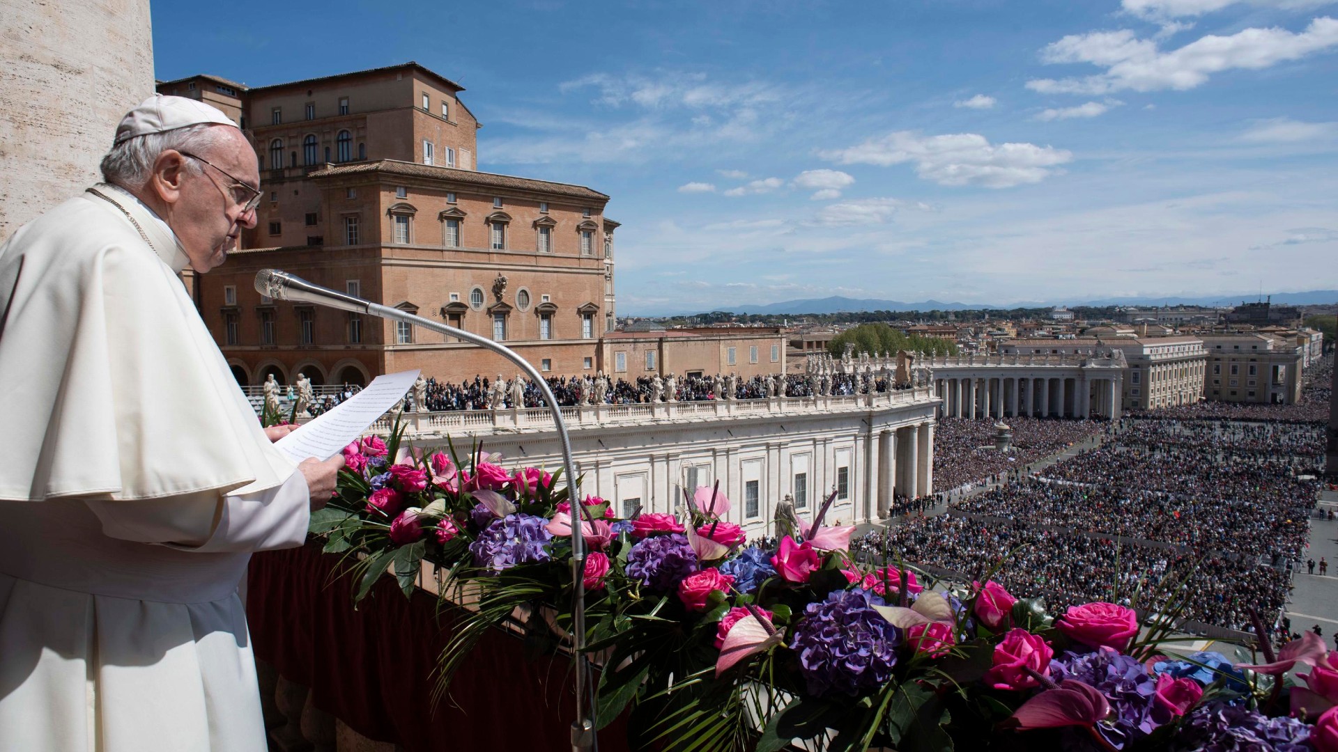 Ir al Video El papa pide en su mensaje de Pascua que llegue la paz a Ucrania