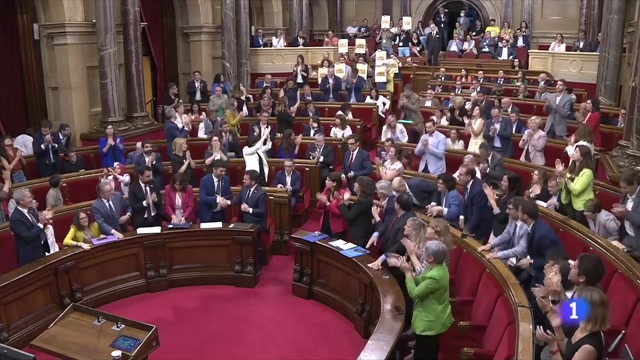 El Parlament aprova la llei del català a l escola