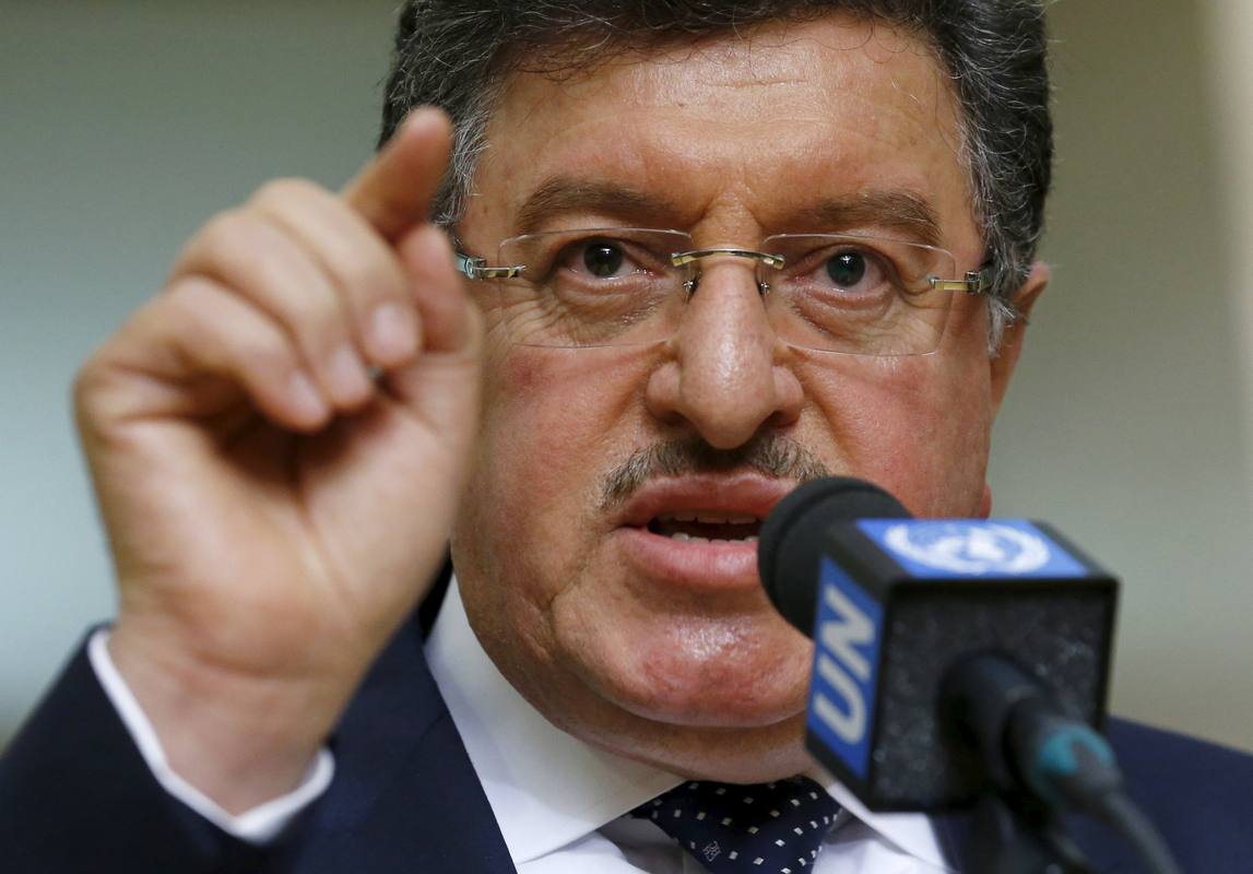 El portavoz de la Comisión Suprema para las Negociaciones (CSN) de la oposición siria, Salem Muslit, tras la reunión en Ginebra