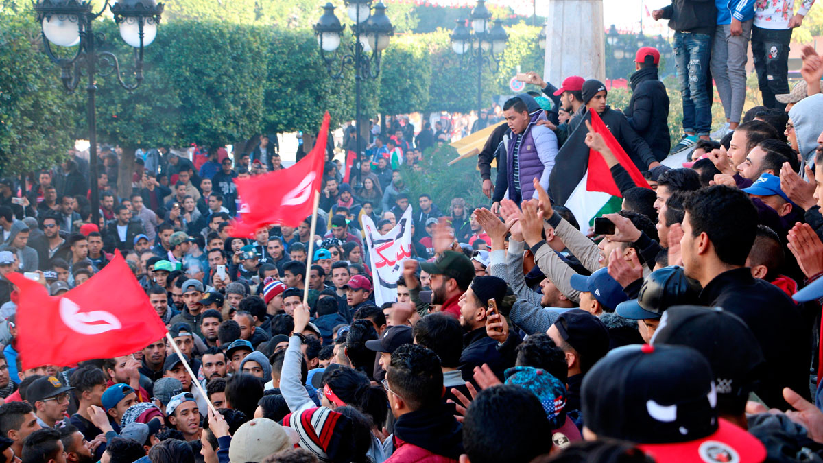 Ir al Video Las protestas marcan el séptimo aniversario de la revolución de Túnez