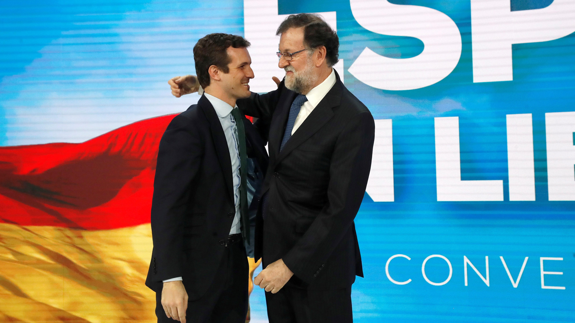 Ir al Video Rajoy reaparece para reivindicar el PP contra "doctrinarios y sectarios"