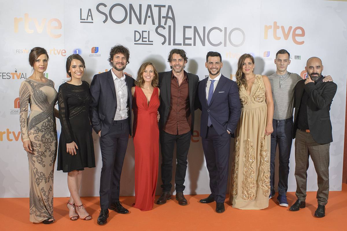 Reparto de 'La sonata del silencio' en el FesTVal de Vitoria