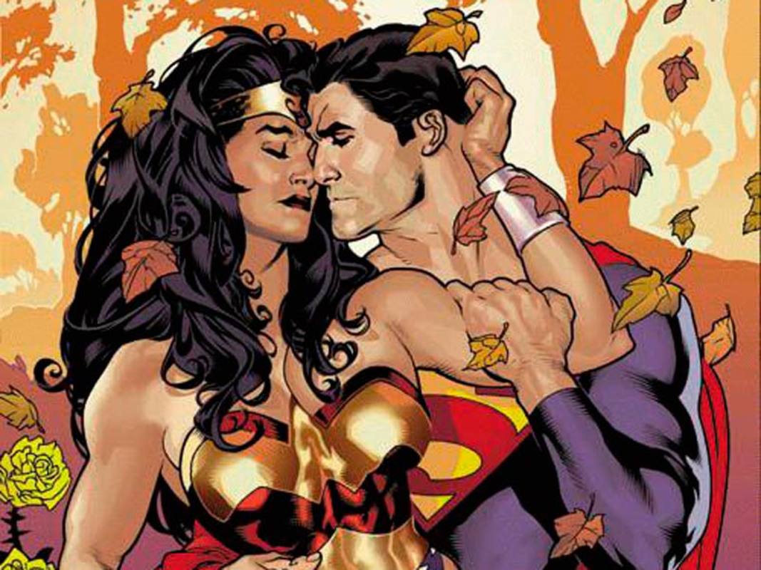 El romance de Wonder Woman y Superman visto por Adam Hughes 
