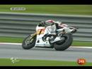 Ir al Video&nbsp;Simoncelli fallece en un accidente en el GP de Malasia