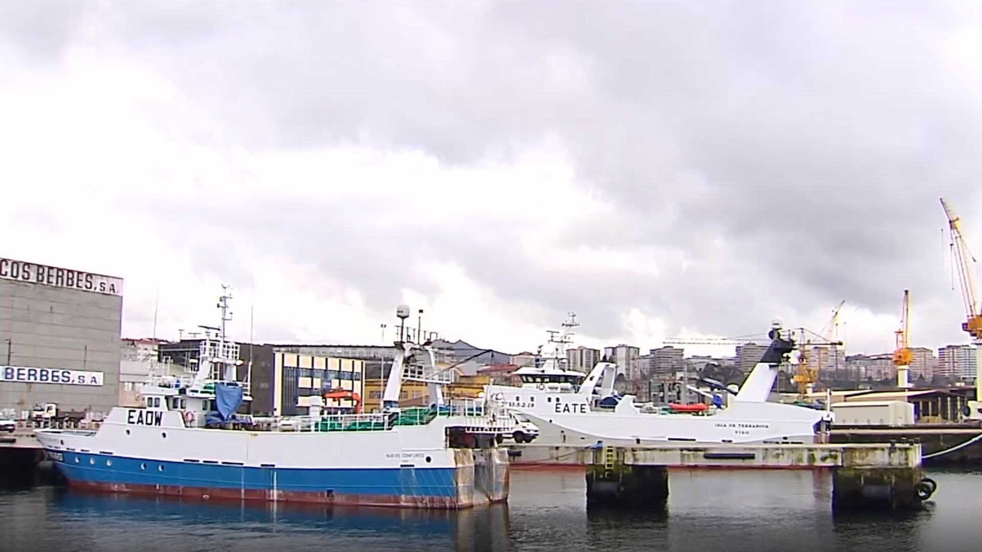 Ir al Video ¿Qué sistemas de seguridad tienen los barcos pesqueros como el 'Villa de Pitanxo'?