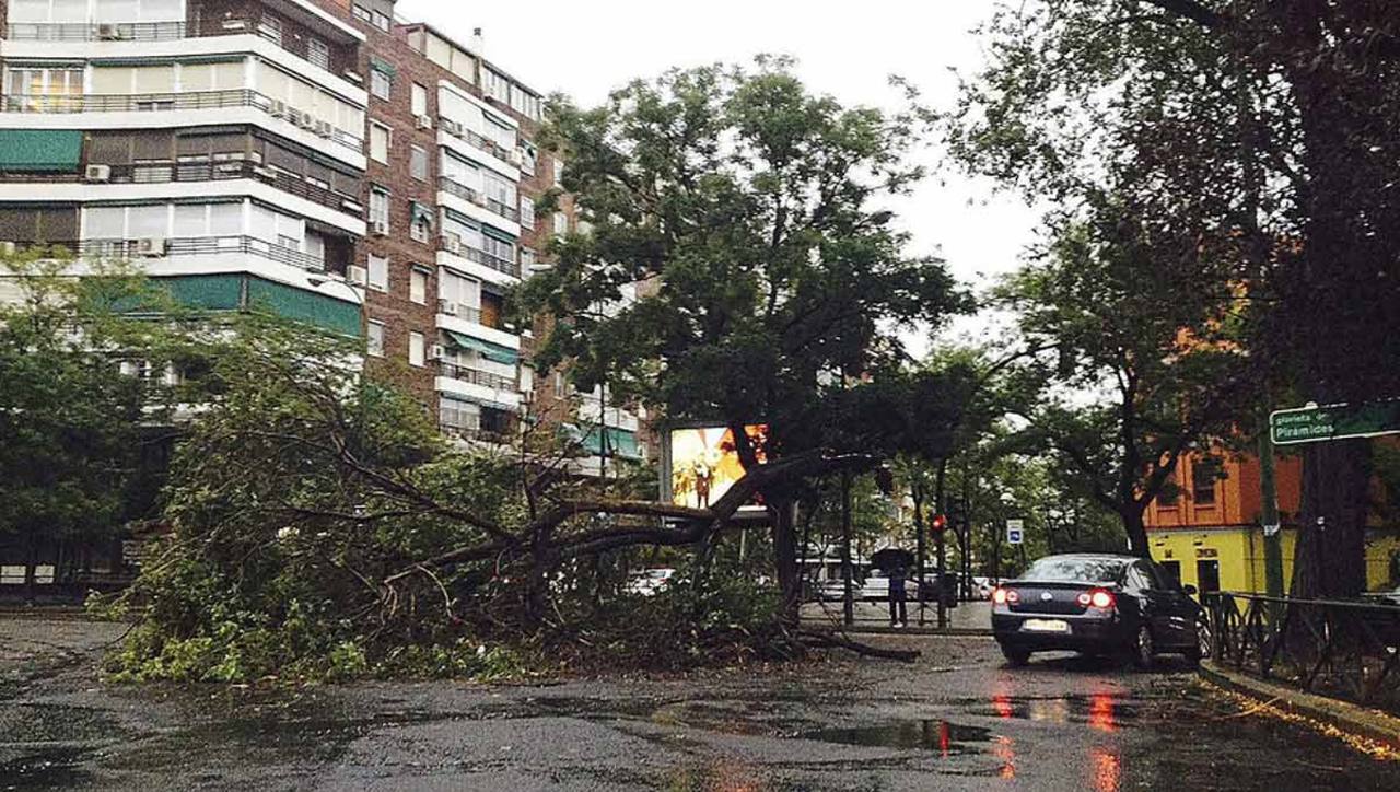 Trece Comunidades Aut Nomas Permanecen En Alerta Por Lluvias Y Tormentas