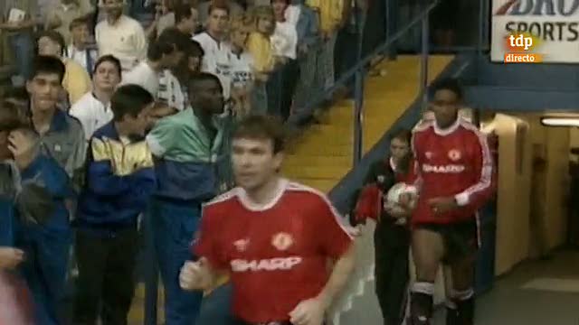 Ir al Video TVE con el fútbol inglés en 1990