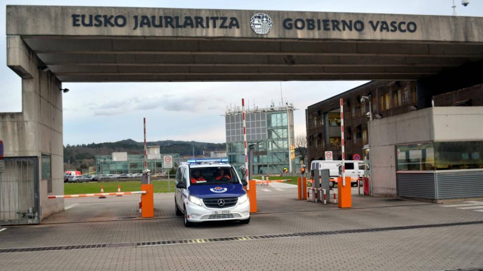 Detienen A Una Mujer Acusada De Matar A Su Expareja En Vitoria