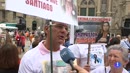 Ir al Video Las víctimas del accidente del Alvia reclaman "verdad y justicia" y exigen dimisiones en el quinto aniversario