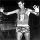 Roma 1960 - Bikila gana la maratón descalzo y bate el récord del mundo